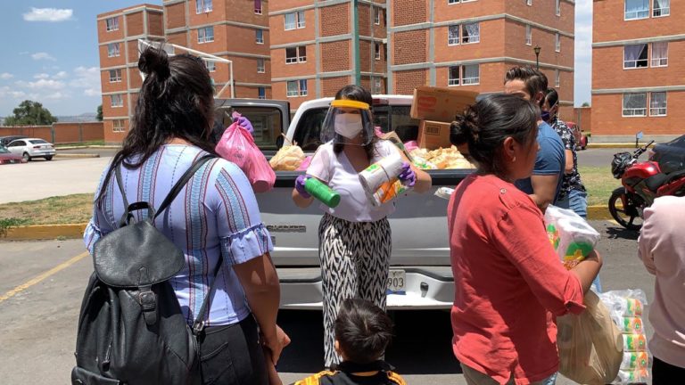 HABRÁ UNA SEGUNDA ENTREGA DE DESPENSAS PARA AYUDAR A QUIEN MÁS LO NECESITE NORMA LAYÓN2